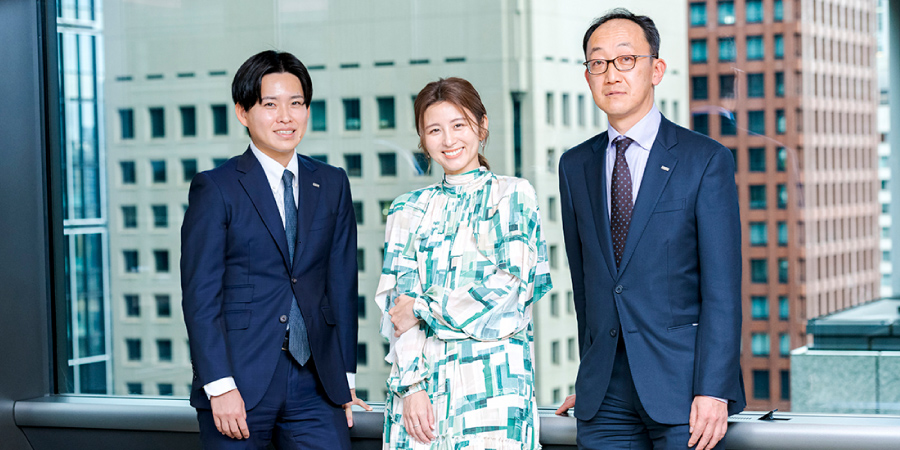 金子 忠裕 氏と秋山 峻亮 氏と宇賀 なつみ 氏