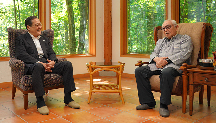 Discussion with Mr. Soh Kuramoto, the foudner of Furano Field