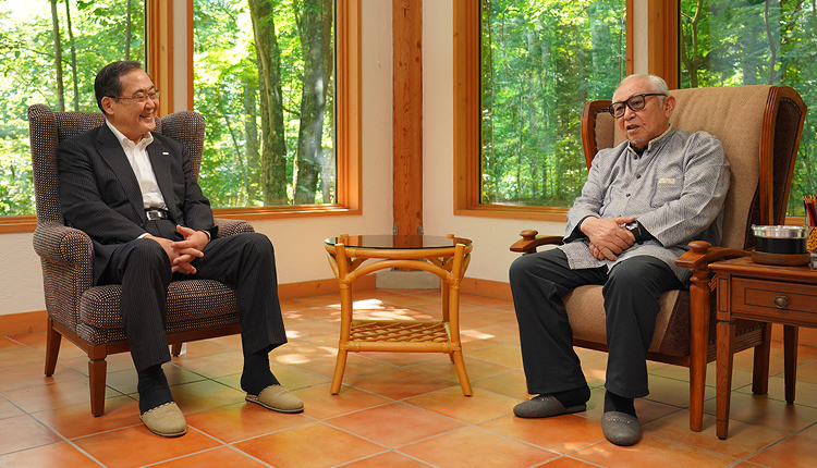 Discussion with Mr. Soh Kuramoto, the foudner of Furano Field