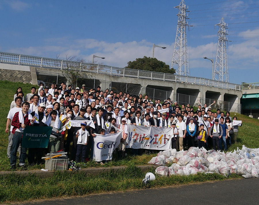 SMBC Group clean up campaigns