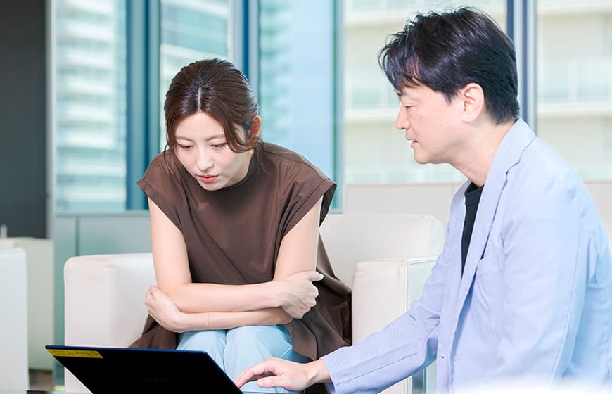 左より宇賀なつみ氏、中村 聡氏