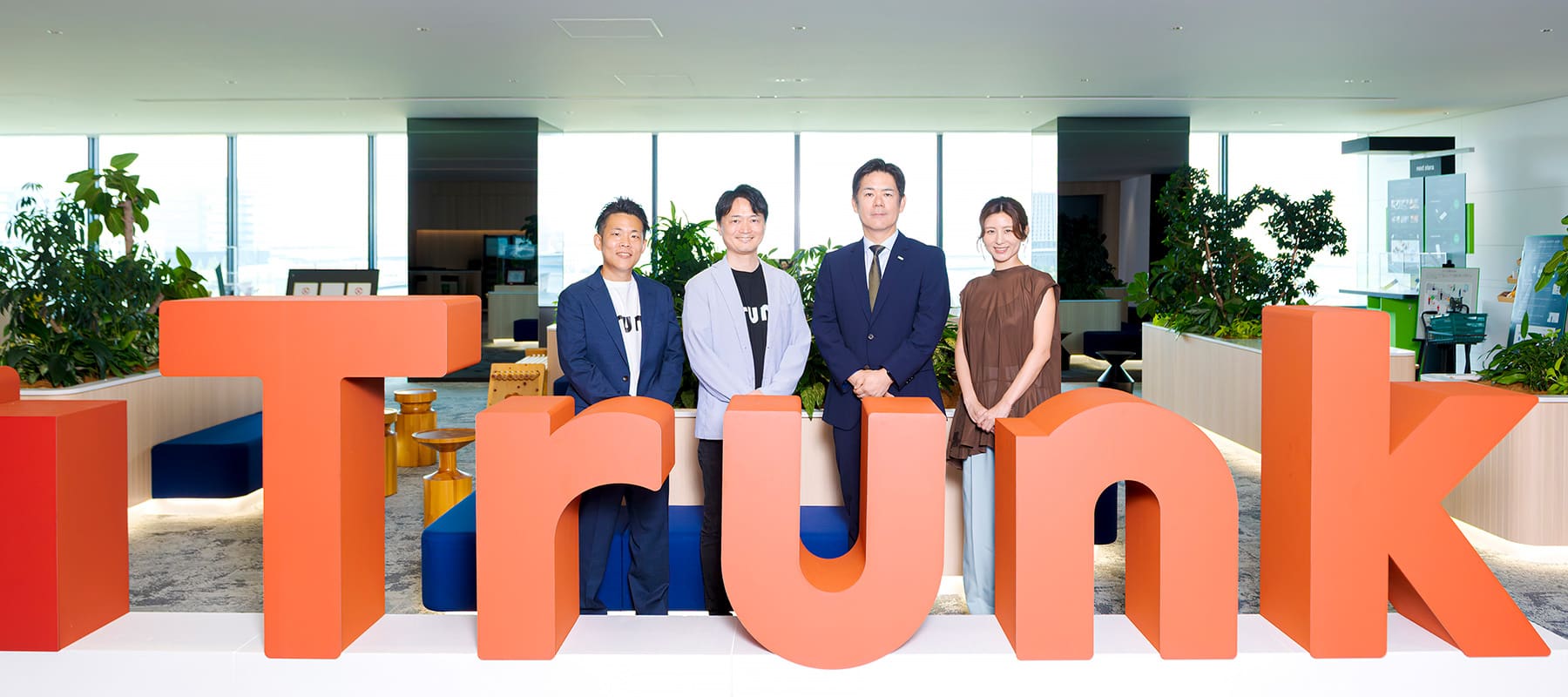 左より井上祐也氏、中村 聡氏、矢幡重孝氏、宇賀なつみ氏