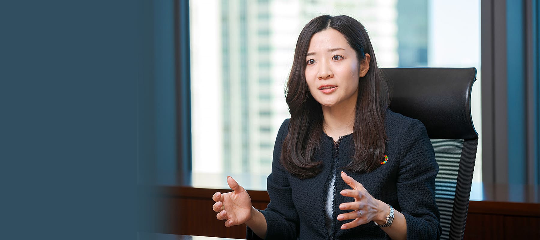 竹下恵美氏