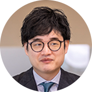 SBI証券　経営企画部　木戸 正晃様