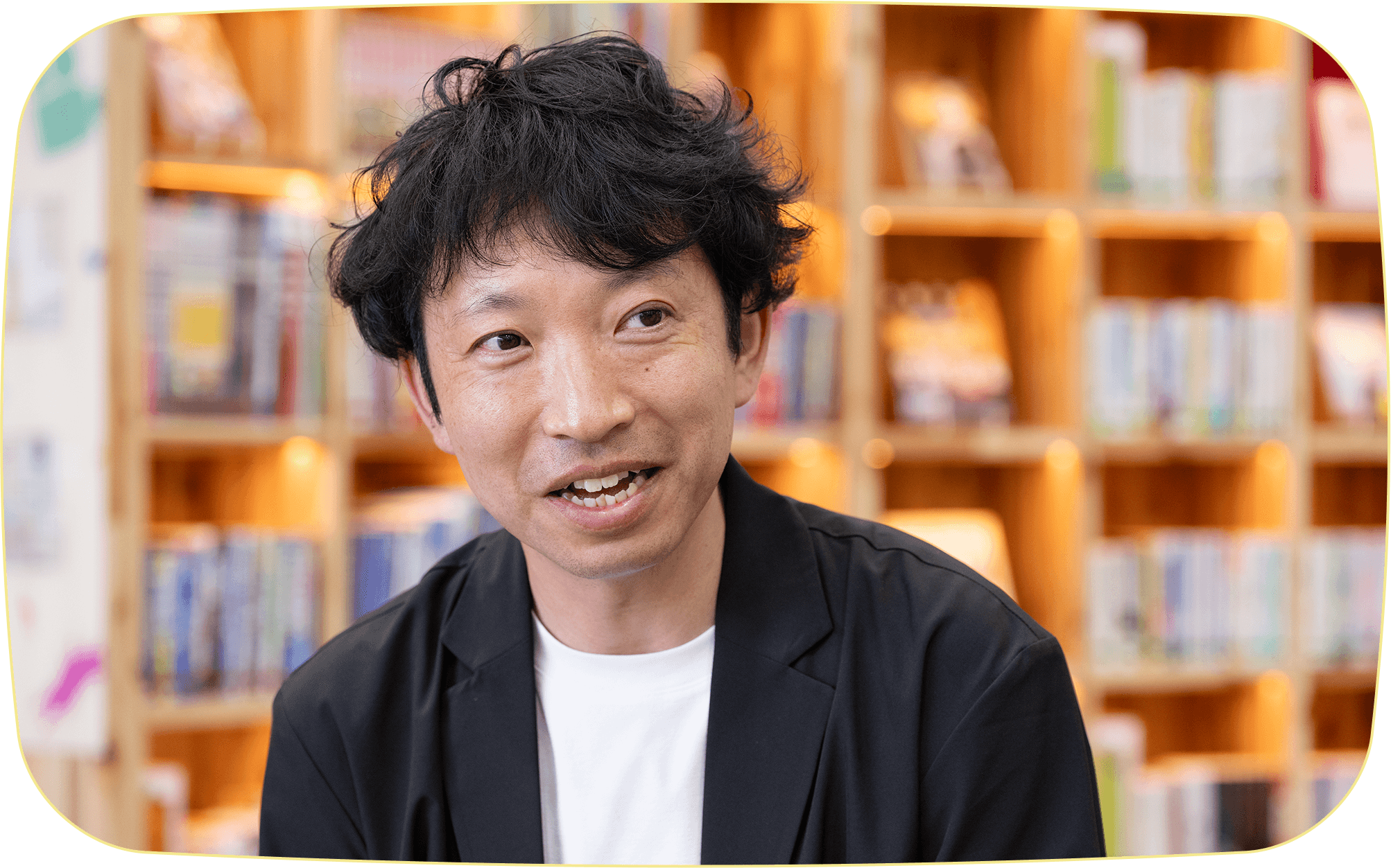 ソニーグループでサステナビリティ分野の活動を担う森さん。教育支援やグローバル課題の取り組みなど社会貢献活動を統括する