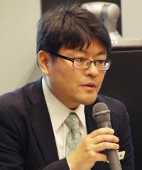 末廣室長