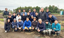 ������Ѓt�@�[�}�C���h�l�̔_���ɂĎ��n�̌��C�x���g���J�Â��܂����B" width="440