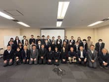 ������Ѓ��[�t�H���A�l�ƂƂ��ɁA���N�o�c�Ɋւ���Z�~�i�[���J�Â��܂����I