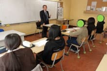 ���n�̓��{�l�w�Z�ɂċ��Z�o�ϋ���Z�~�i�[���s���܂����BTeaching Financial Literacy to the students at the Japanese School of Brussels.